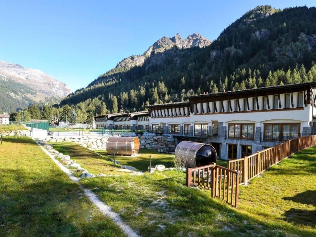 Gressoney Saint-Jean Apartments By Halldis Luaran gambar